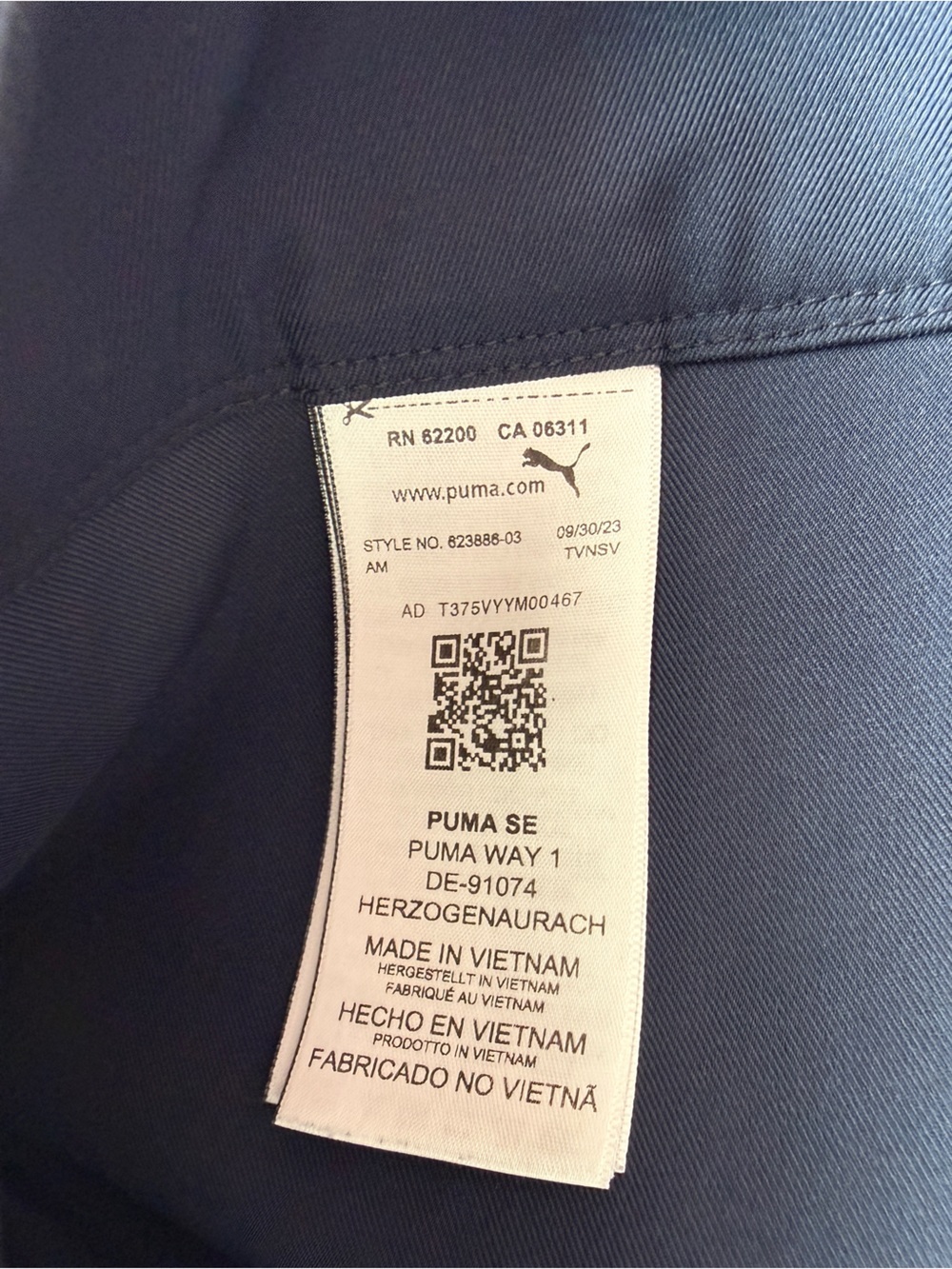 Puma Navy Blue Women's Golf Shorts - Picture 4 of 6